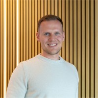 Headshot of the person giving the testimonial